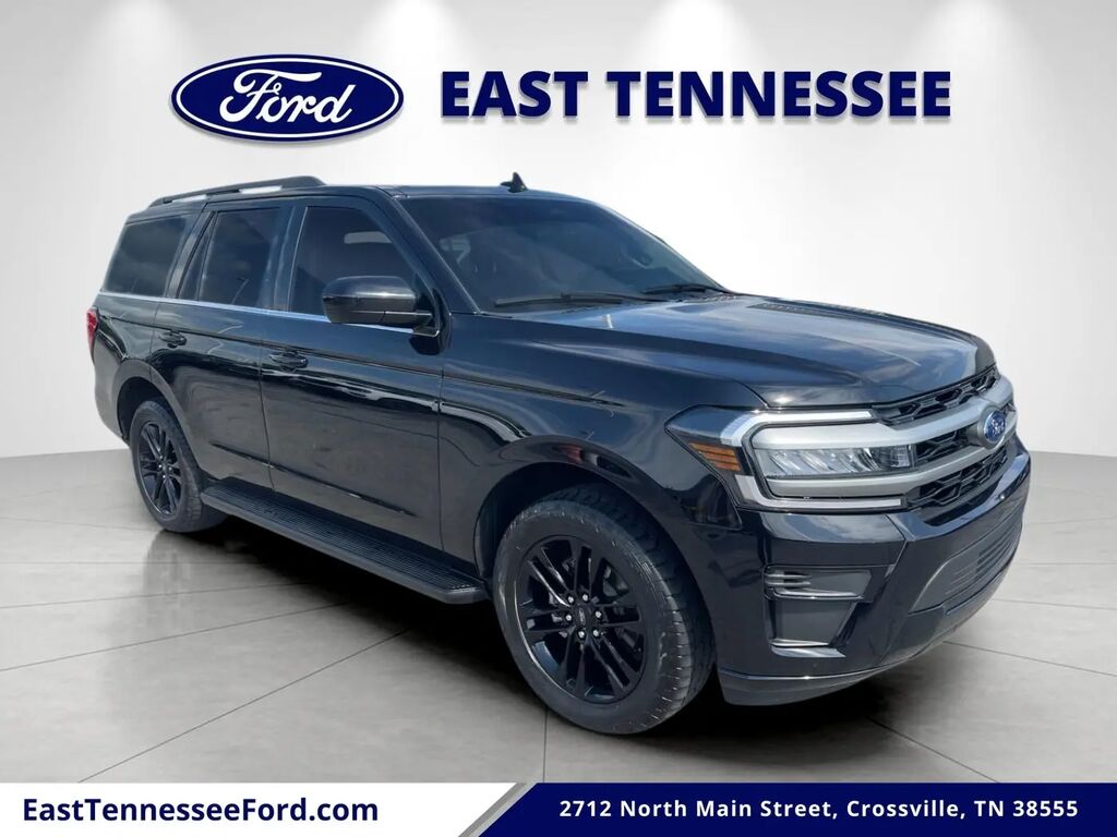2024 Ford Expedition XLT — photo 1 of 10