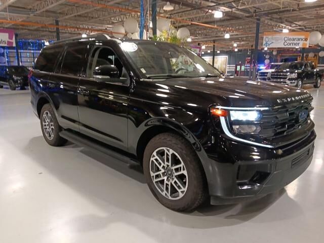 2025 Ford Expedition Active — photo 1 of 27