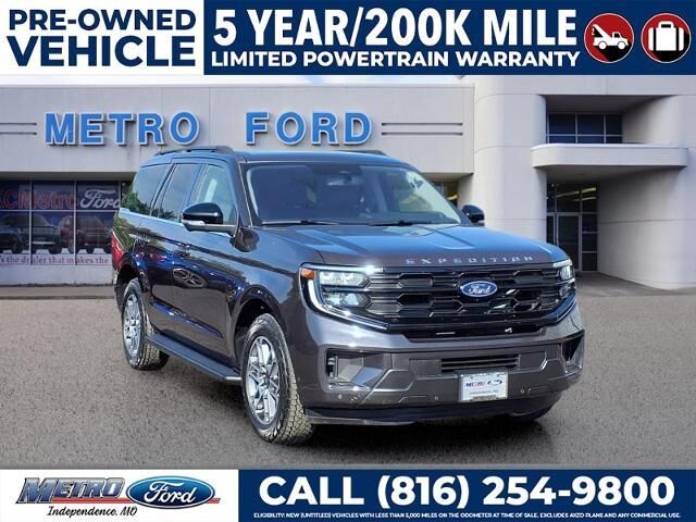 2025 Ford Expedition Active — photo 1 of 26