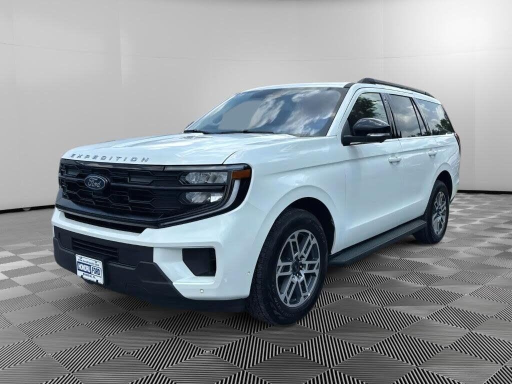 2025 Ford Expedition Active — photo 1 of 1