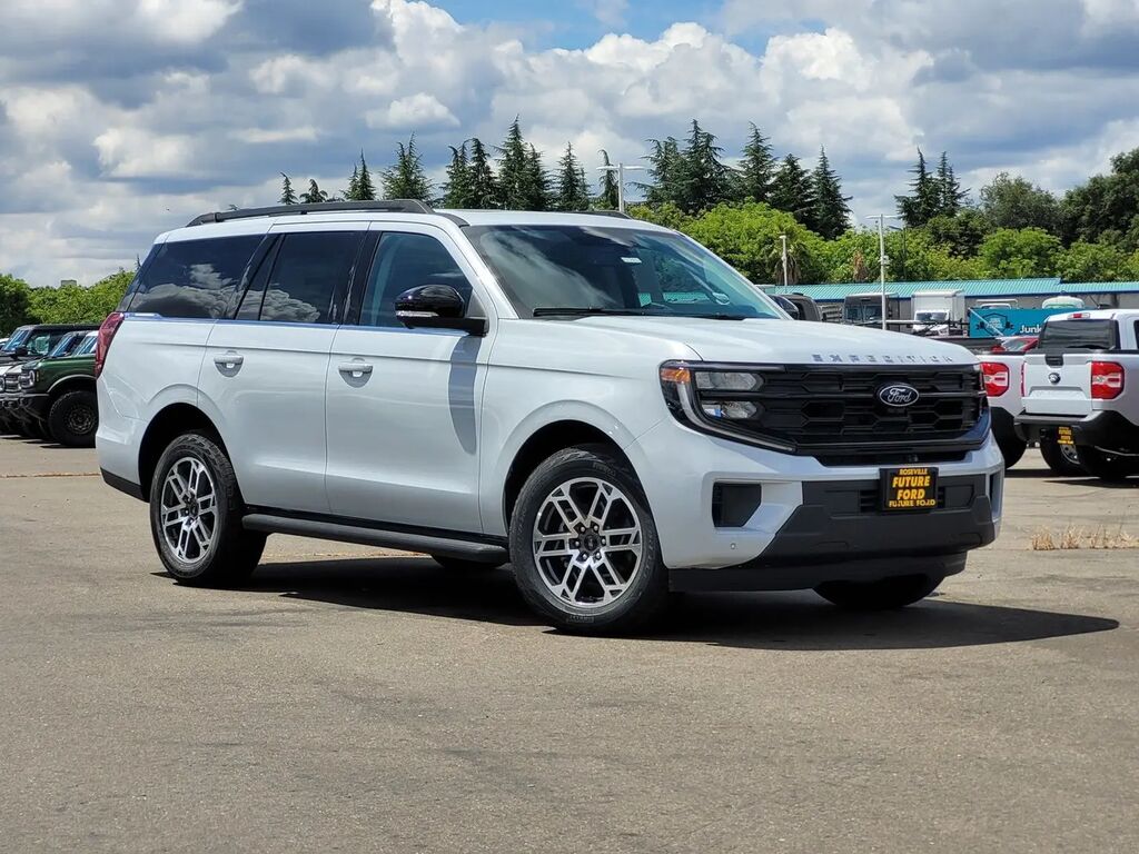 2026 Ford Expedition Active — photo 1 of 10