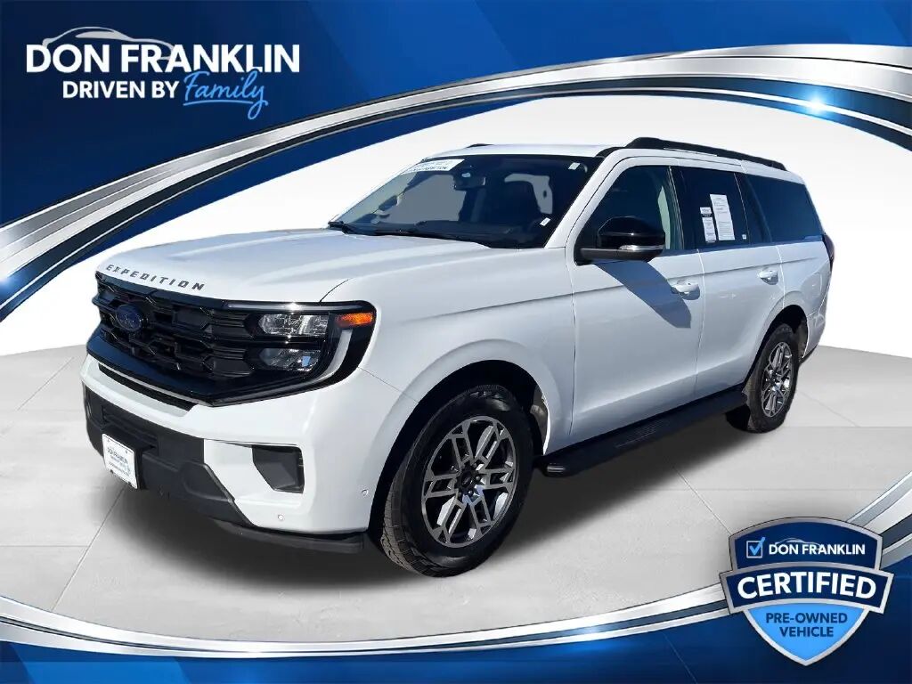 2025 Ford Expedition Active — photo 1 of 13