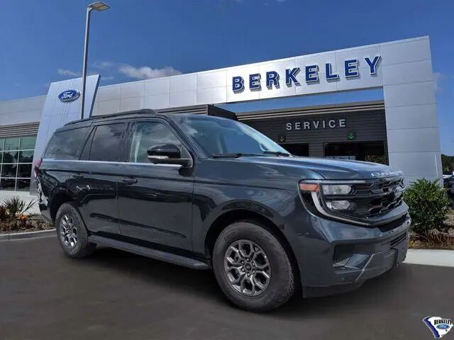 2026 Ford Expedition Active — photo 1 of 26