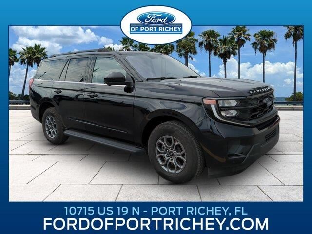 2025 Ford Expedition Active — photo 1 of 28