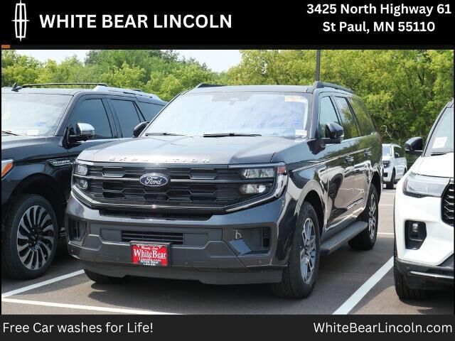 2025 Ford Expedition Active — photo 1 of 33