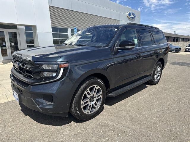 2025 Ford Expedition Active — photo 1 of 26