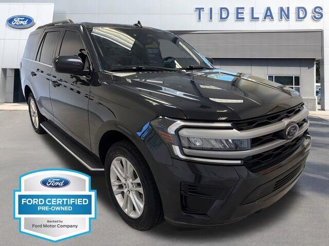 2023 Ford Expedition XLT — photo 1 of 26