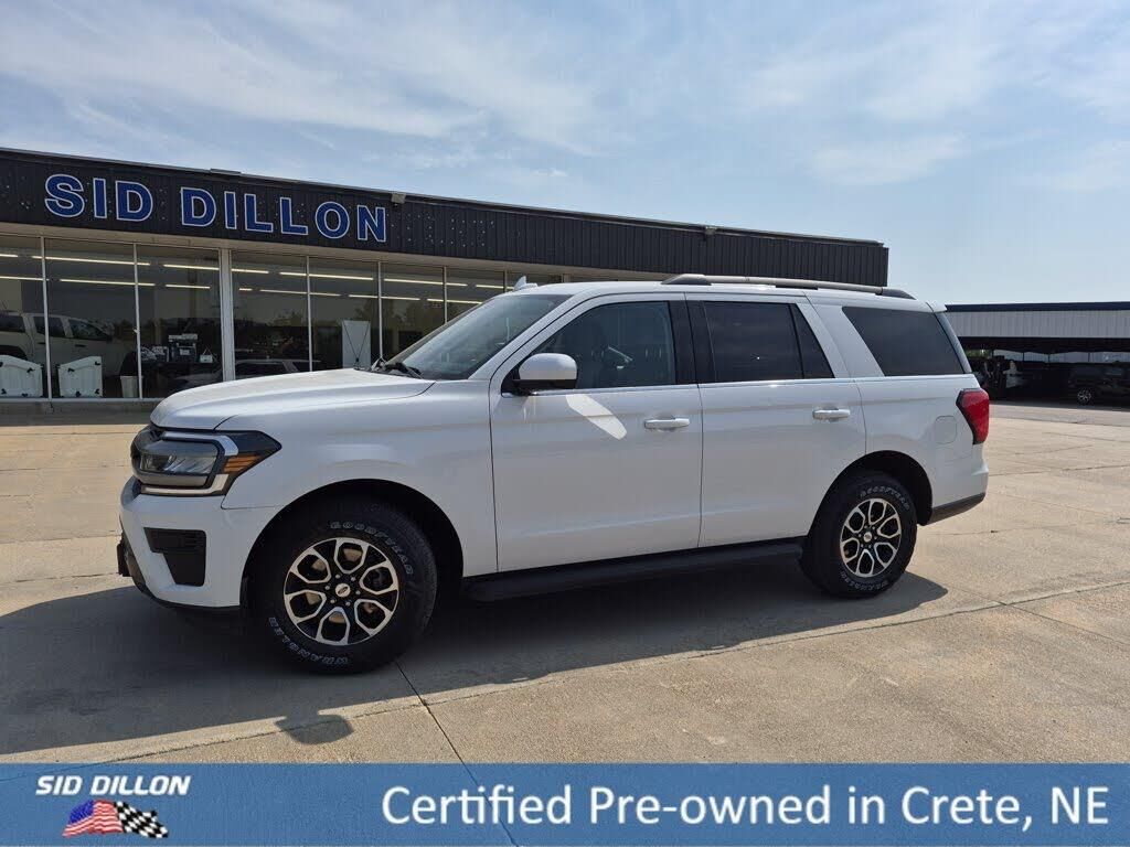 2024 Ford Expedition XLT — photo 1 of 1