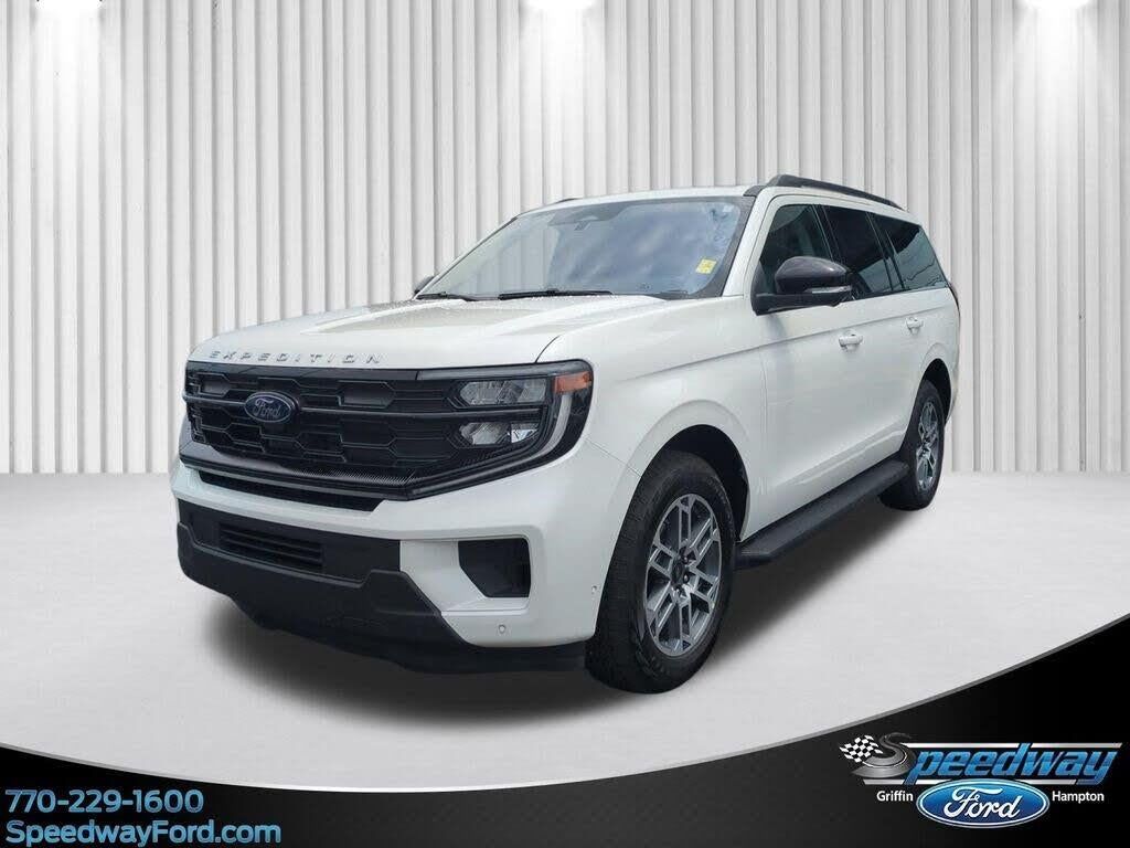 2025 Ford Expedition Active — photo 1 of 15
