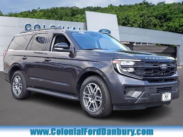 2025 Ford Expedition Active — photo 1 of 26