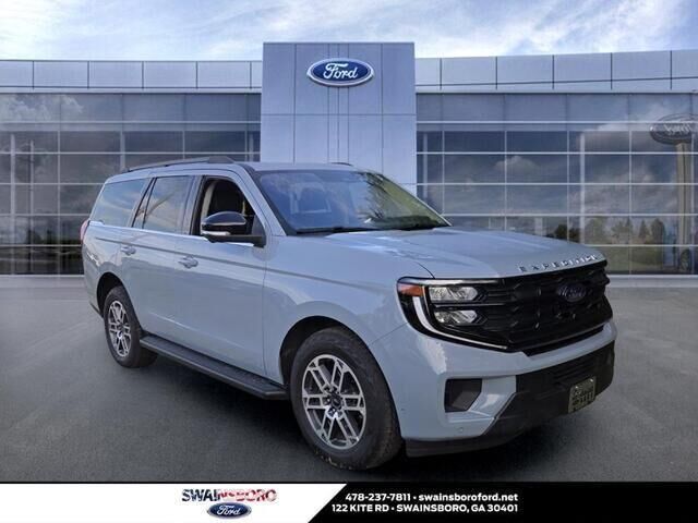 2025 Ford Expedition Active — photo 1 of 26