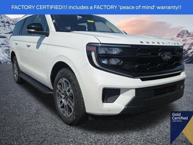 2025 Ford Expedition Active — photo 1 of 26