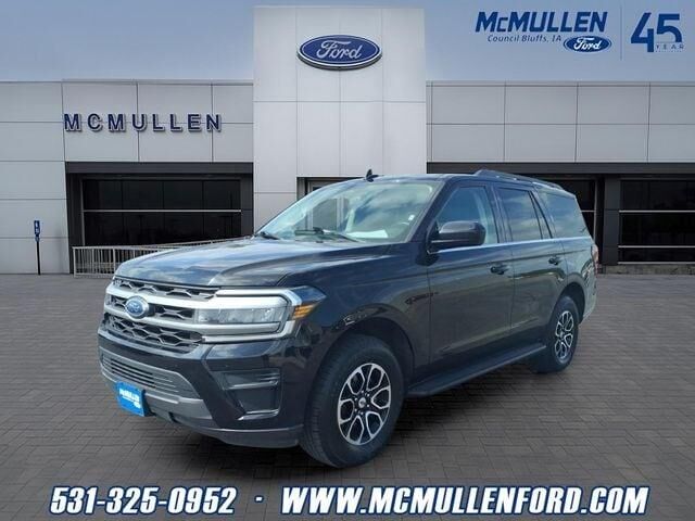 2024 Ford Expedition XLT — photo 1 of 13