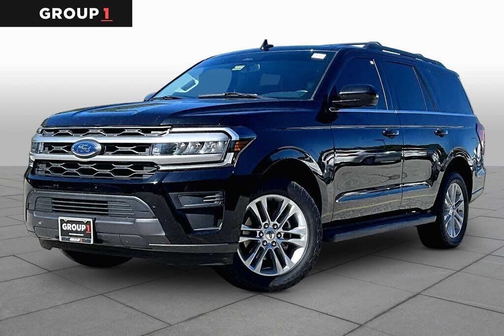 2024 Ford Expedition XLT — photo 1 of 1