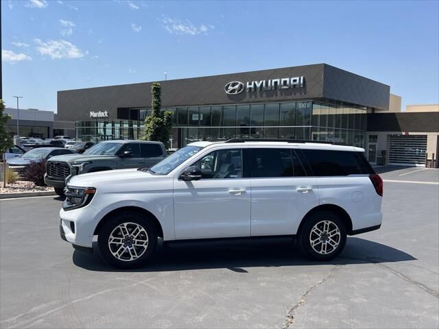 2025 Ford Expedition Active — photo 1 of 26
