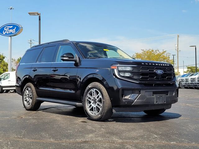 2025 Ford Expedition Active