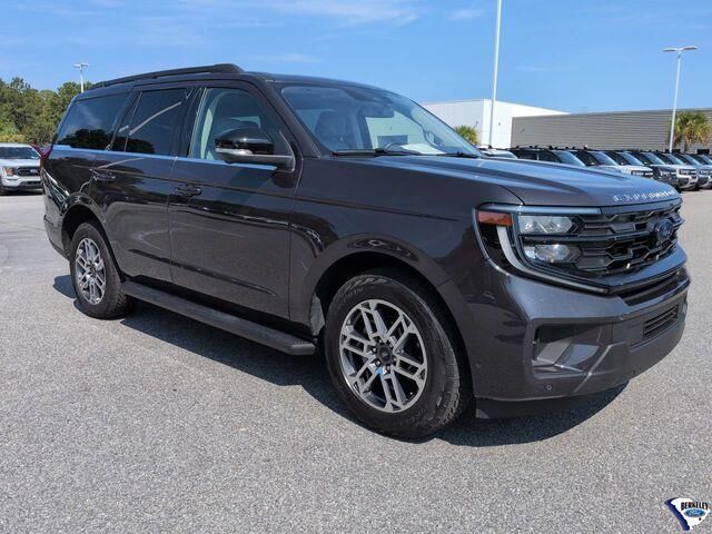 2025 Ford Expedition Active — photo 1 of 13