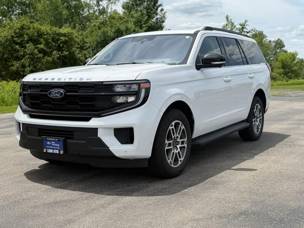 2025 Ford Expedition Active — photo 1 of 1