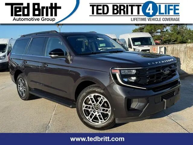 2025 Ford Expedition Active — photo 1 of 13
