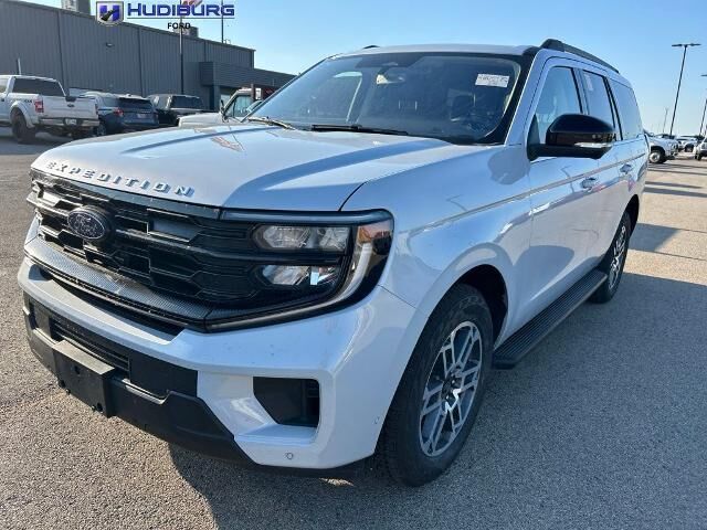 2025 Ford Expedition Active — photo 1 of 26