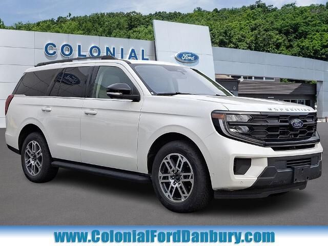 2025 Ford Expedition Active — photo 1 of 26