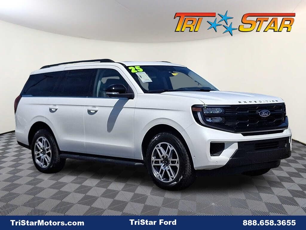 2025 Ford Expedition Active — photo 1 of 1
