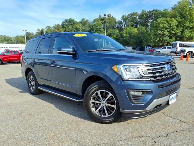 2019 Ford Expedition XLT — photo 1 of 27