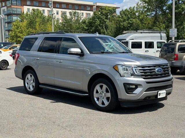 2020 Ford Expedition XLT — photo 1 of 39
