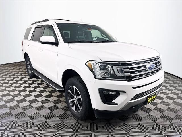 2020 Ford Expedition XLT — photo 1 of 9