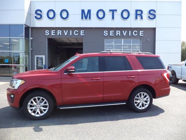 2020 Ford Expedition XLT — photo 1 of 12