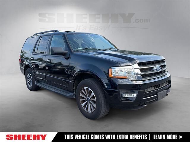 2016 Ford Expedition XLT — photo 1 of 26