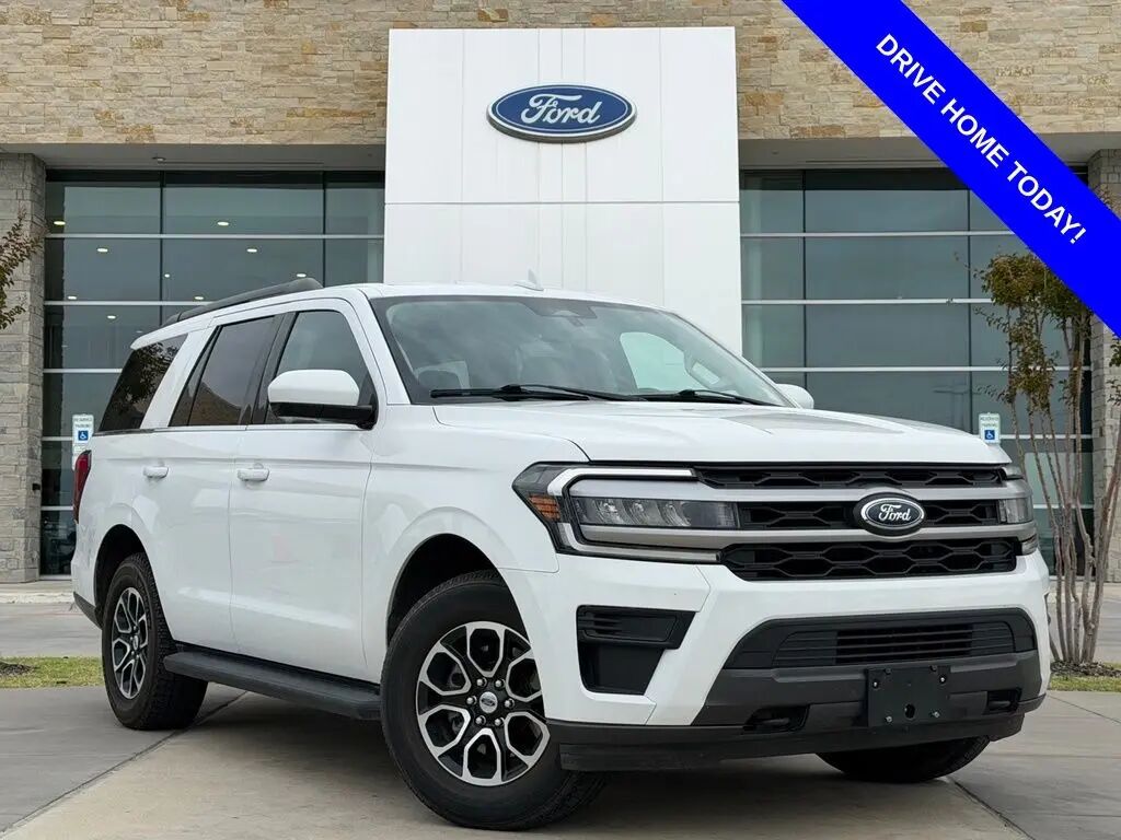 2022 Ford Expedition XLT — photo 1 of 46