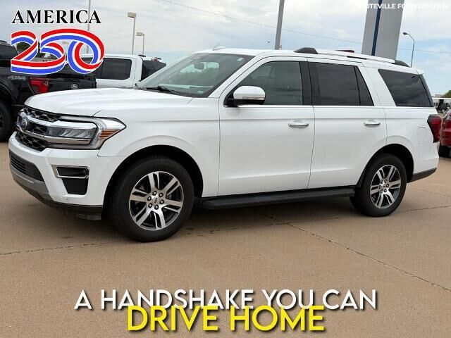 2024 Ford Expedition Limited — photo 1 of 13