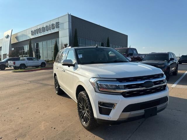 2023 Ford Expedition Limited — photo 1 of 13