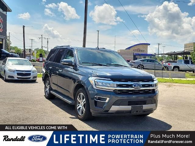 2024 Ford Expedition Limited — photo 1 of 13