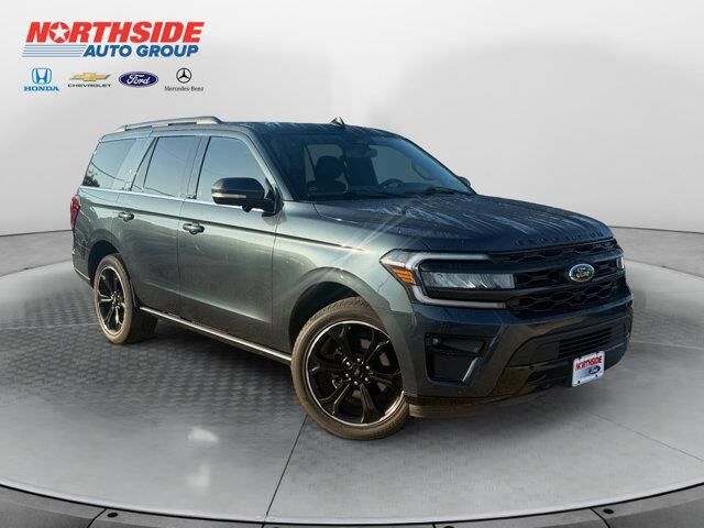 2024 Ford Expedition Limited — photo 1 of 39