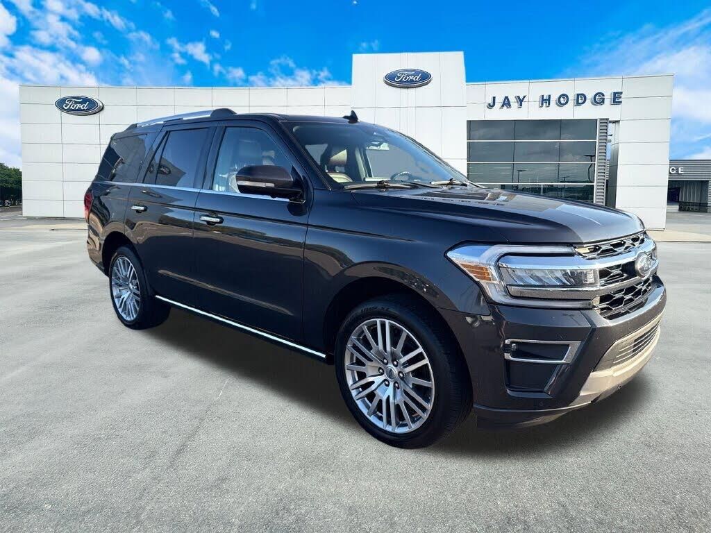 2024 Ford Expedition Limited — photo 1 of 1