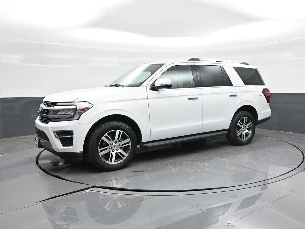2024 Ford Expedition Limited — photo 1 of 2