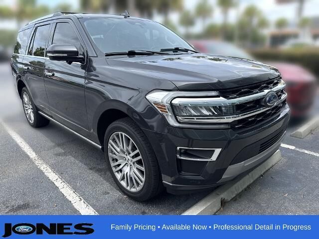 2023 Ford Expedition Limited — photo 1 of 22