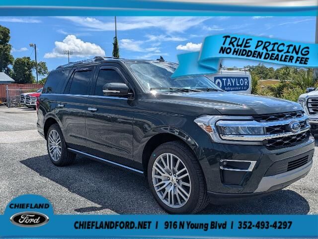 2022 Ford Expedition Limited — photo 1 of 13