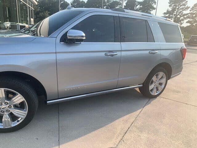 2024 Ford Expedition Platinum — photo 1 of 1