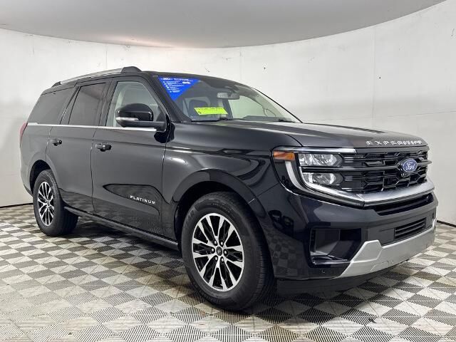 2025 Ford Expedition Platinum — photo 1 of 13