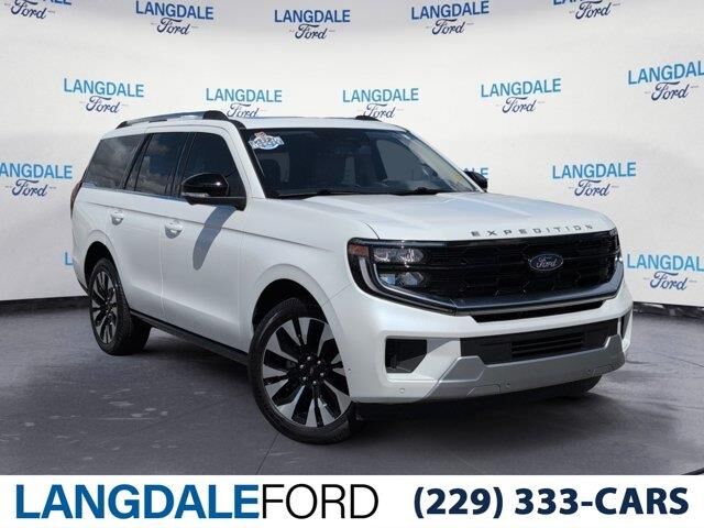2025 Ford Expedition Platinum — photo 1 of 13