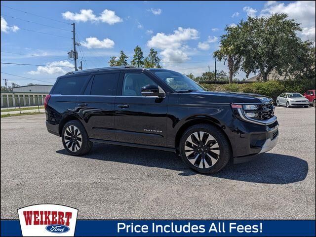 2025 Ford Expedition Platinum — photo 1 of 26