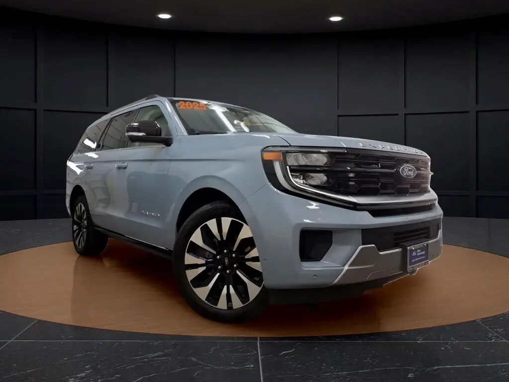 2025 Ford Expedition Platinum — photo 1 of 29
