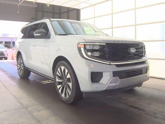 2025 Ford Expedition Platinum — photo 1 of 26