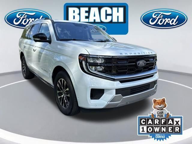 2025 Ford Expedition Platinum — photo 1 of 13