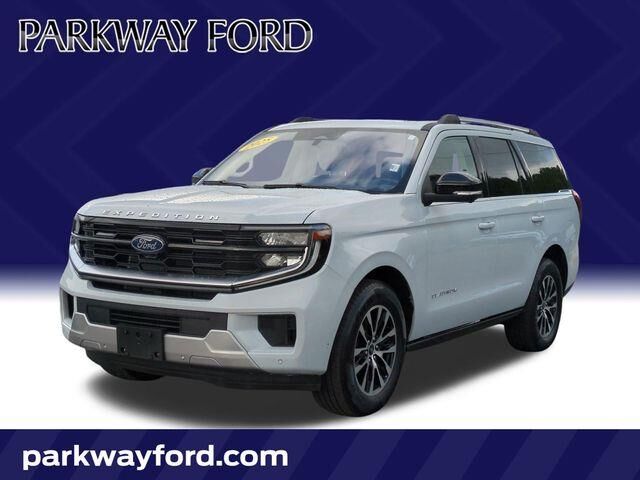 2025 Ford Expedition Platinum — photo 1 of 26