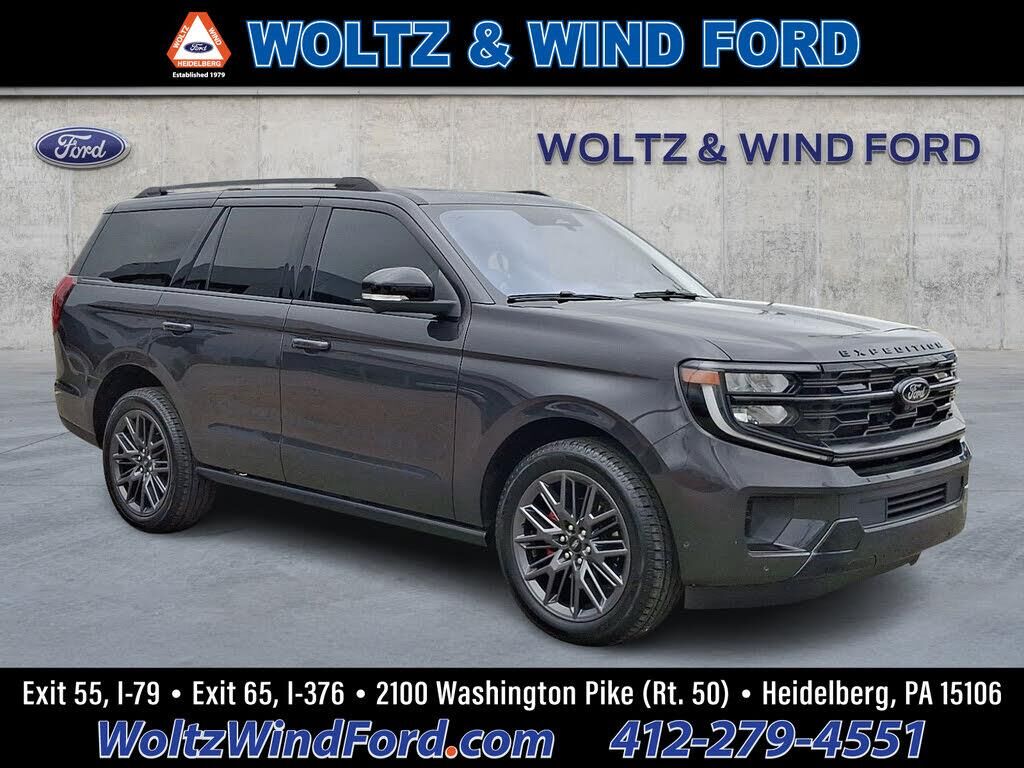 2025 Ford Expedition Platinum — photo 1 of 1