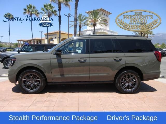 2025 Ford Expedition Platinum — photo 1 of 26